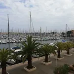 T2 Sur Le Port Avec Parking * Gruissan