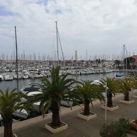 T2 Sur Le Port Avec Parking * Gruissan