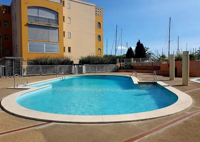 T2 Sur Le Port Avec Parking Daire